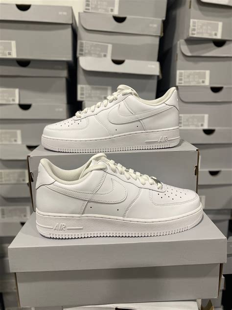 white air force 1 price.